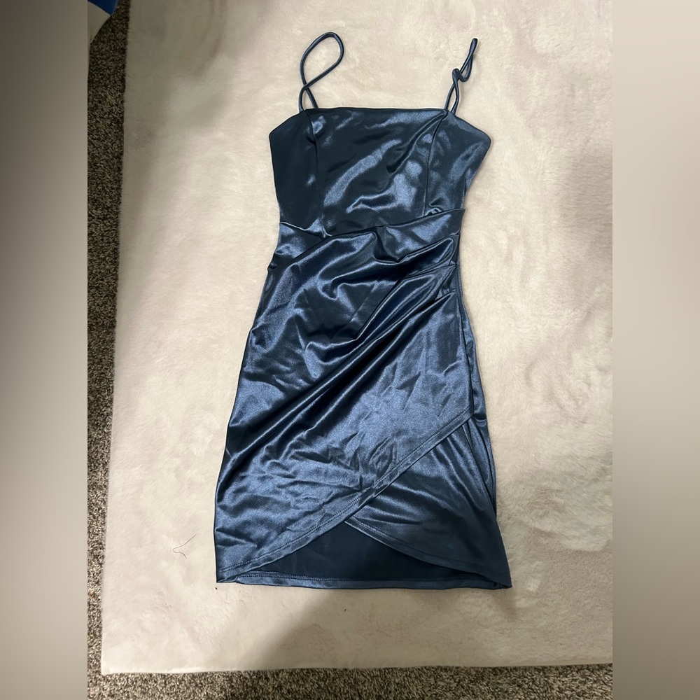 Windsor homecoming dress